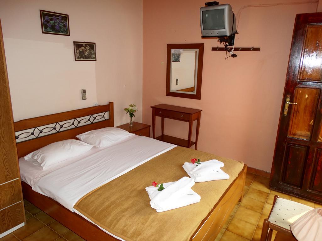 Akrotainaritis Rooms ゲロリメナス 部屋 写真